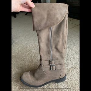 Tall Boots with Zipper